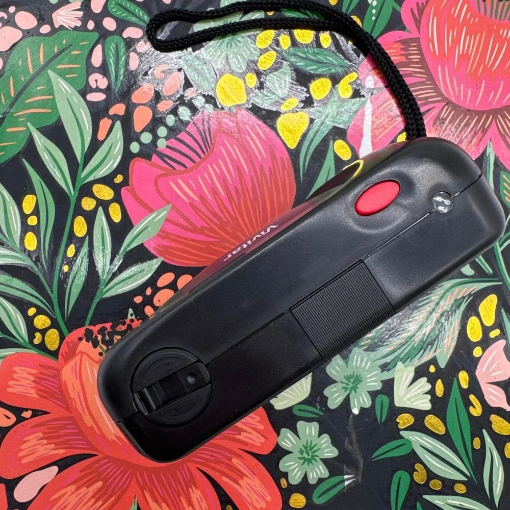 Vivitar IC100 Panorama 35mm Film Camera – Point-and-Shoot Camera